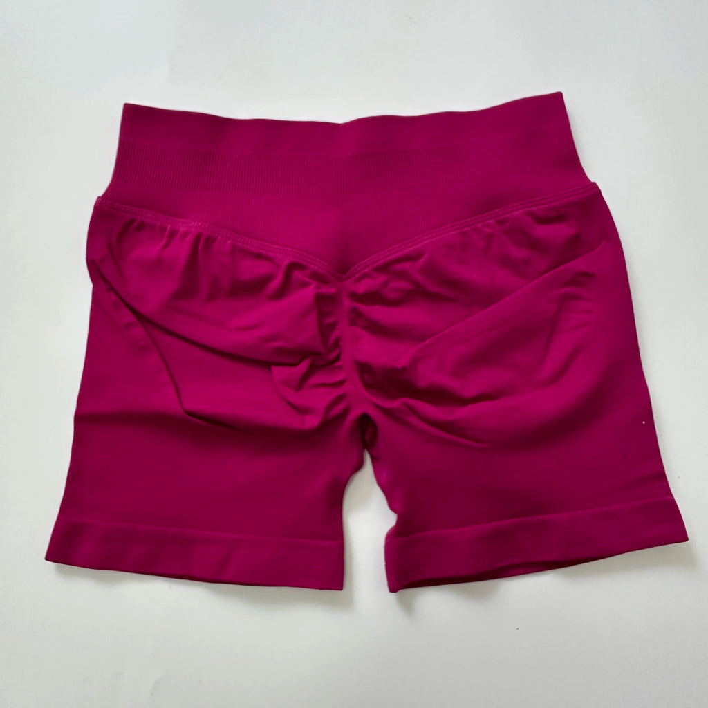 Low-Rise Seamless Scrunch Yoga Shorts – Ribbed Booty Lift Gym Workout Wear