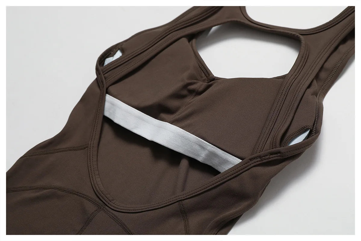 🧘 One-Piece Yoga Jumpsuit – Women’s Butt-Lifting Fitness Bodysuit