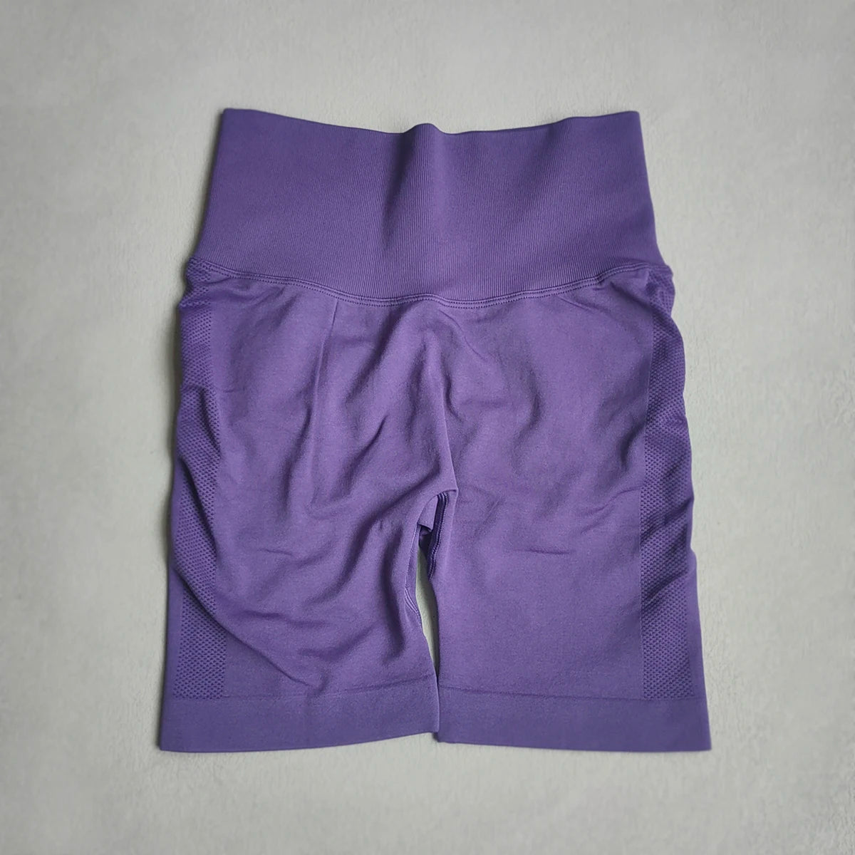 🩳 Seamless Yoga Shorts for Women – High Waist Push-Up Fit