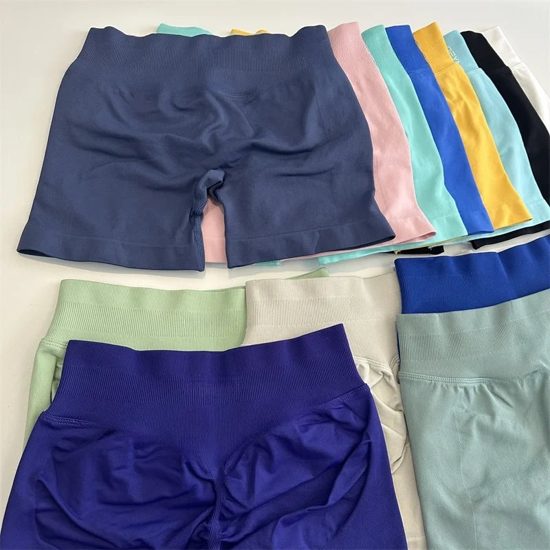 Low-Rise Seamless Scrunch Yoga Shorts – Ribbed Booty Lift Gym Workout Wear