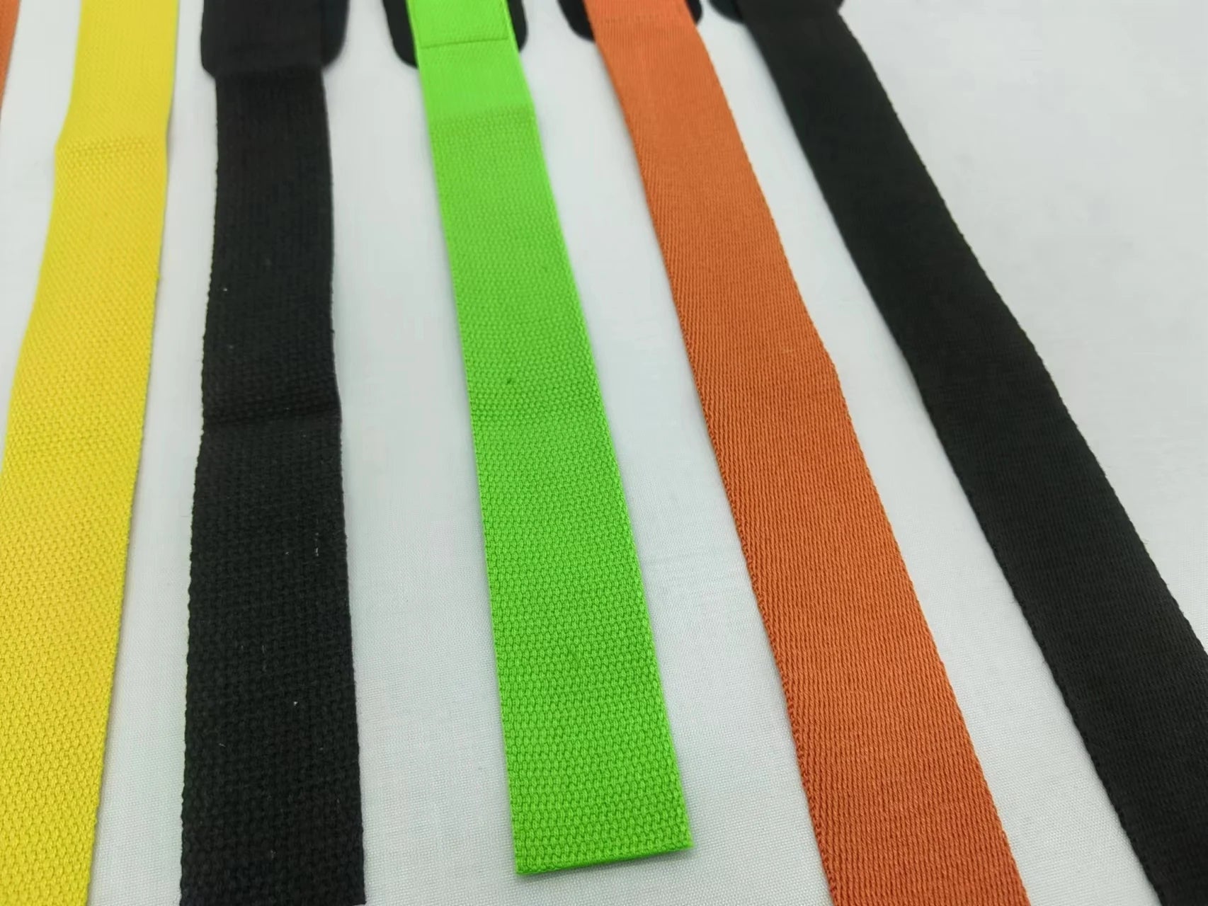 Wrist Wraps (Pair) – Sweatproof Gym Lifting Straps for CrossFit