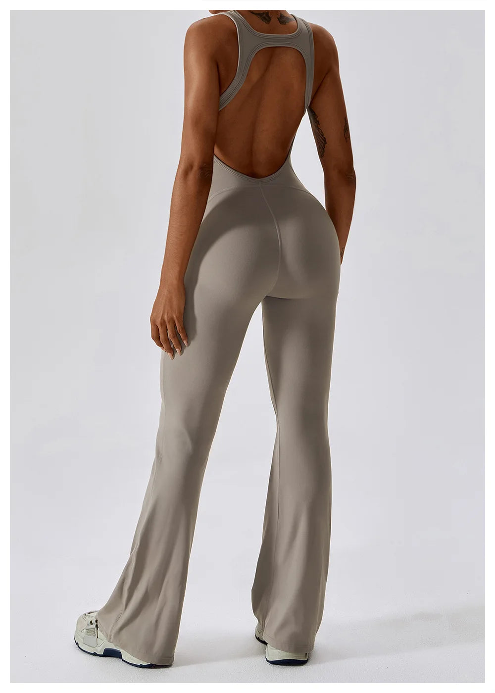 🧘 One-Piece Yoga Jumpsuit – Women’s Butt-Lifting Fitness Bodysuit