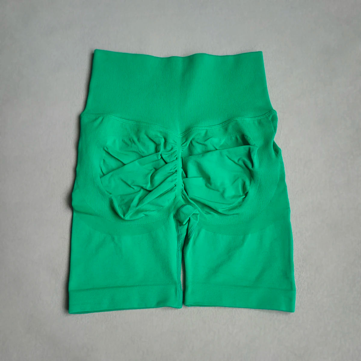 🩳 Seamless Yoga Shorts for Women – High Waist Push-Up Fit