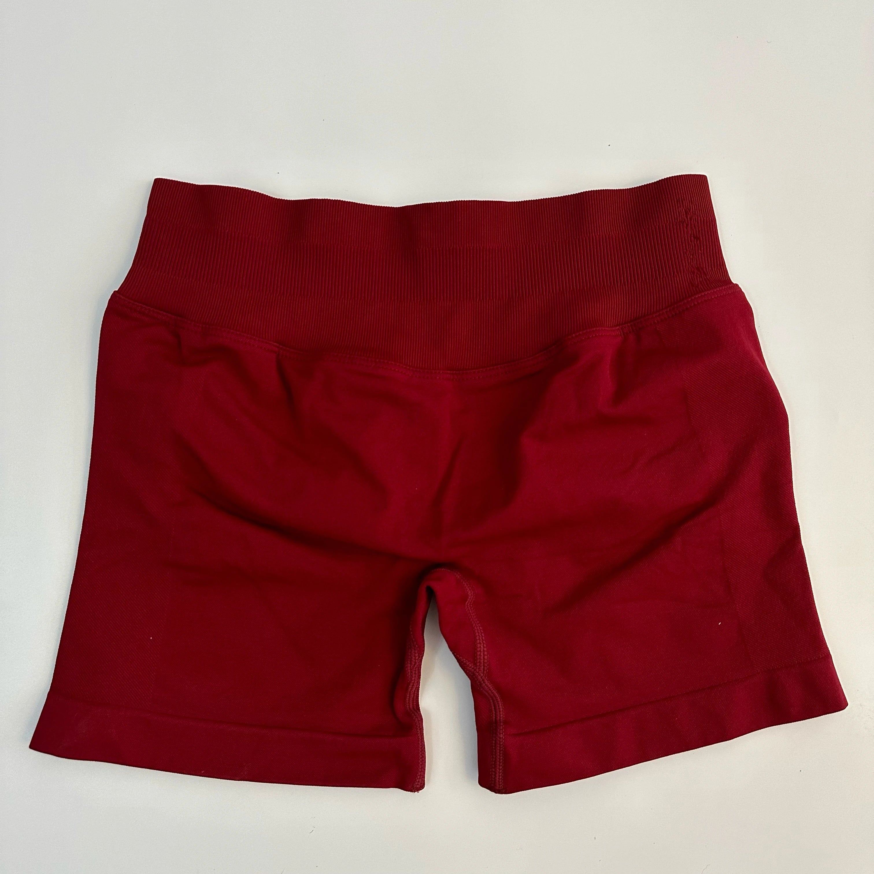 Low-Rise Seamless Scrunch Yoga Shorts – Ribbed Booty Lift Gym Workout Wear