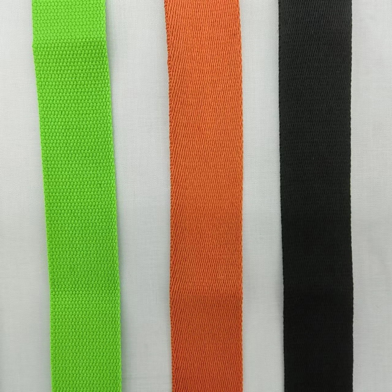 Wrist Wraps (Pair) – Sweatproof Gym Lifting Straps for CrossFit