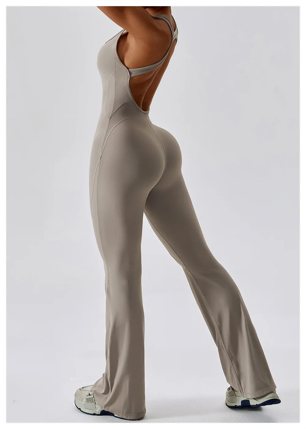 🧘 One-Piece Yoga Jumpsuit – Women’s Butt-Lifting Fitness Bodysuit
