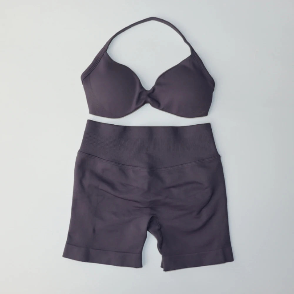 💕 2 Piece Women’s Yoga Set – Strappy Bra & Scrunch Shorts