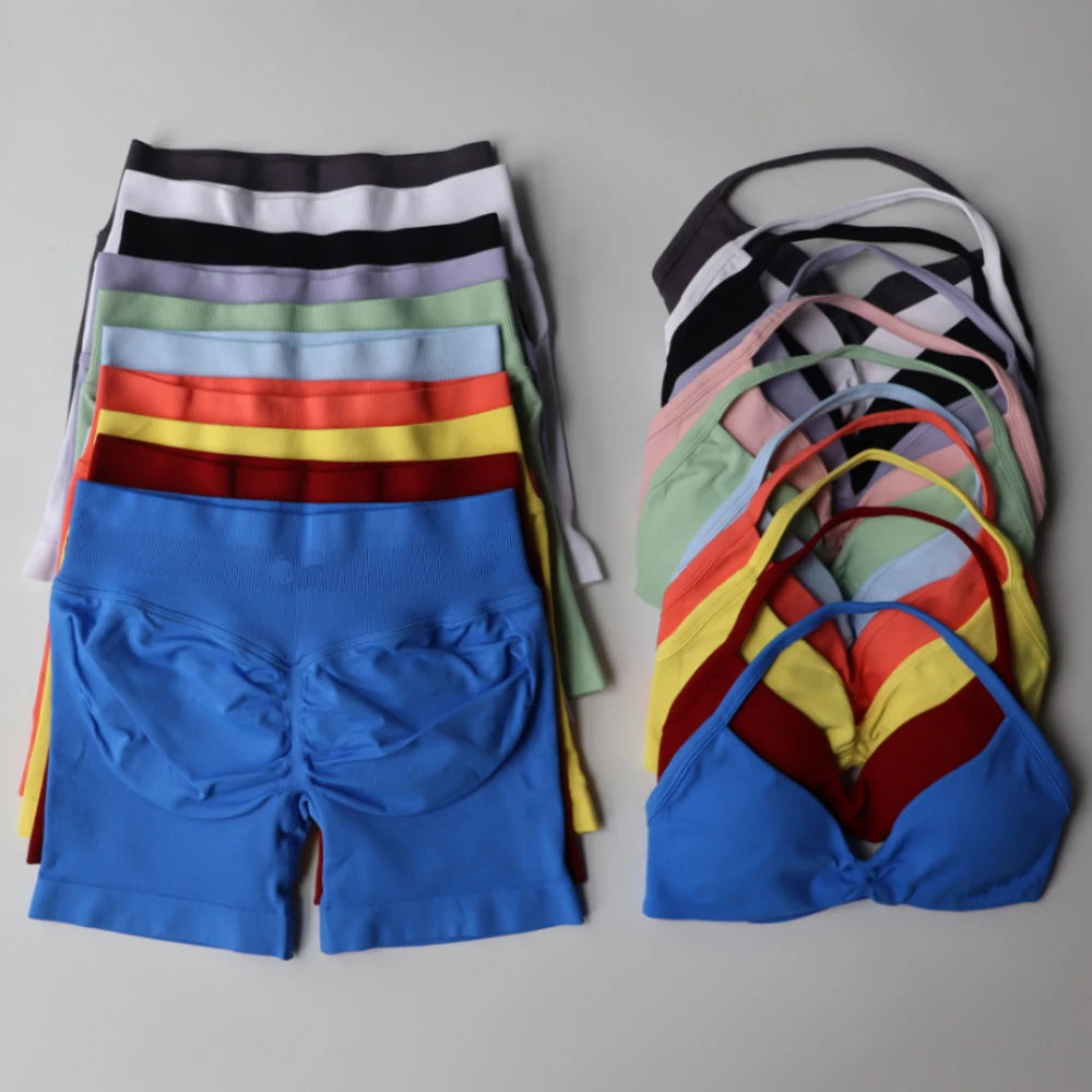 💕 2 Piece Women’s Yoga Set – Strappy Bra & Scrunch Shorts