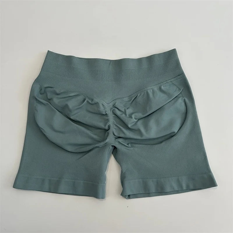 Low-Rise Seamless Scrunch Yoga Shorts – Ribbed Booty Lift Gym Workout Wear