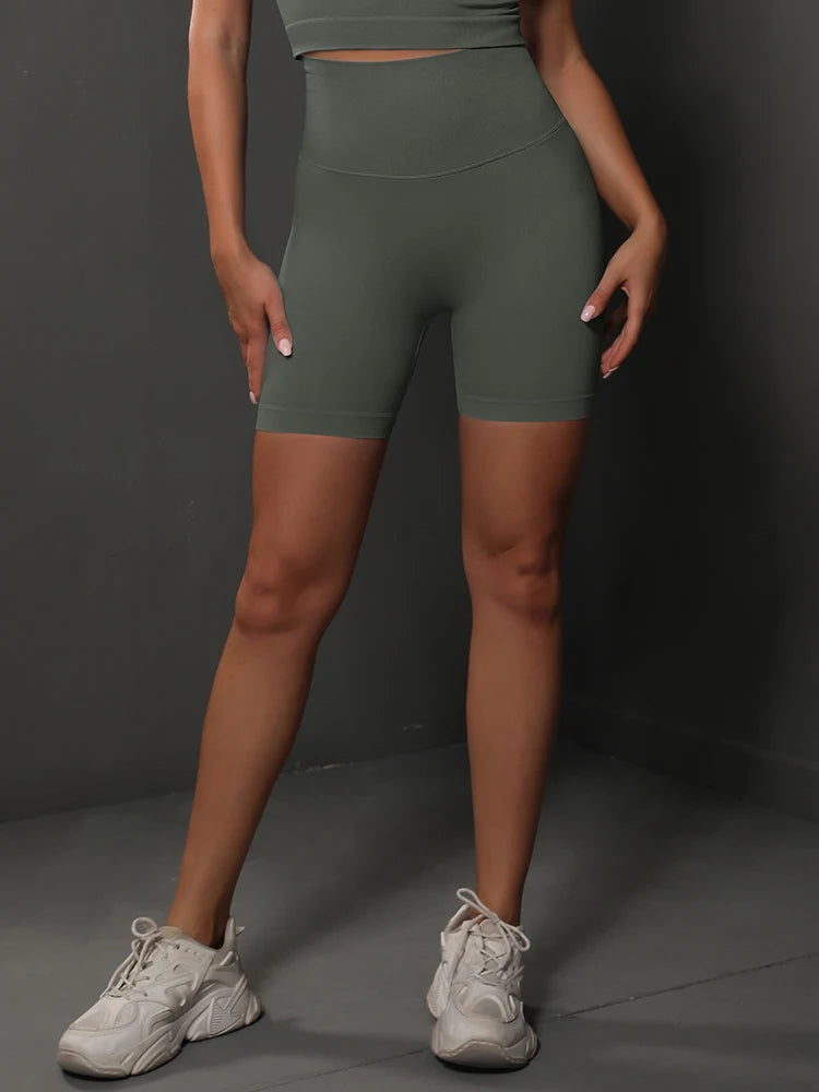 🩳 Seamless Yoga Shorts for Women – High Waist Push-Up Fit