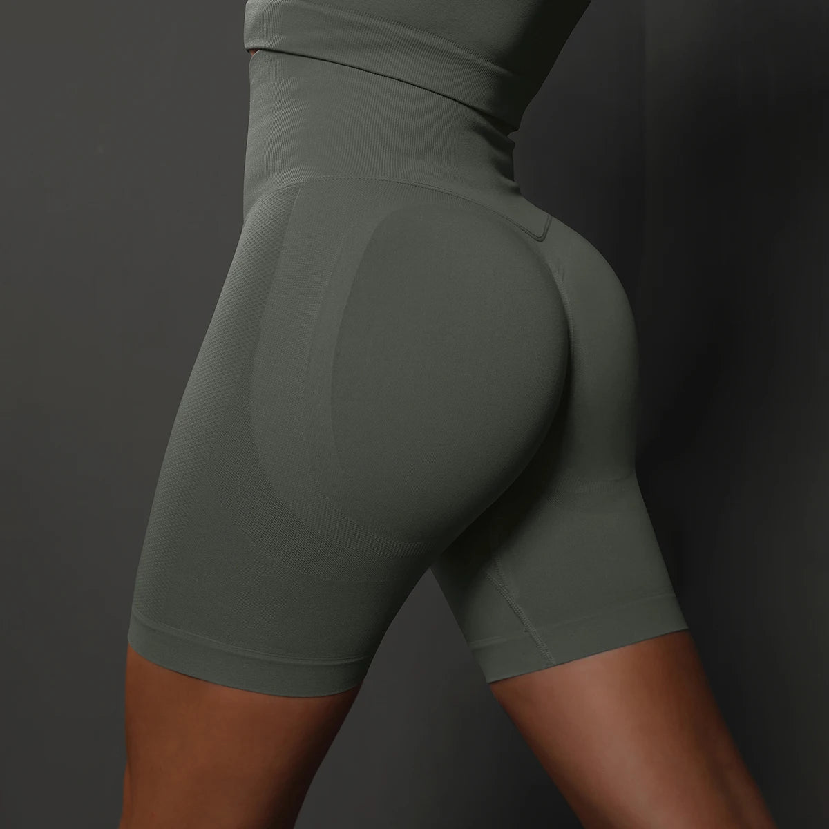 🩳 Seamless Yoga Shorts for Women – High Waist Push-Up Fit