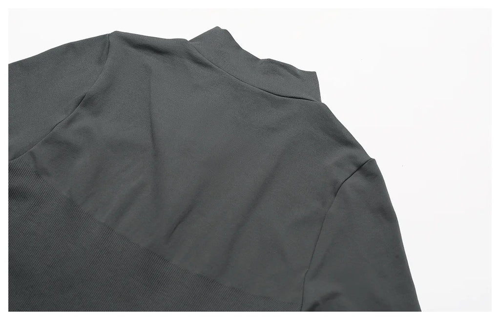 Women’s Zipper Crop Jacket – Long Sleeve Yoga Sports Top for Workout & Gym