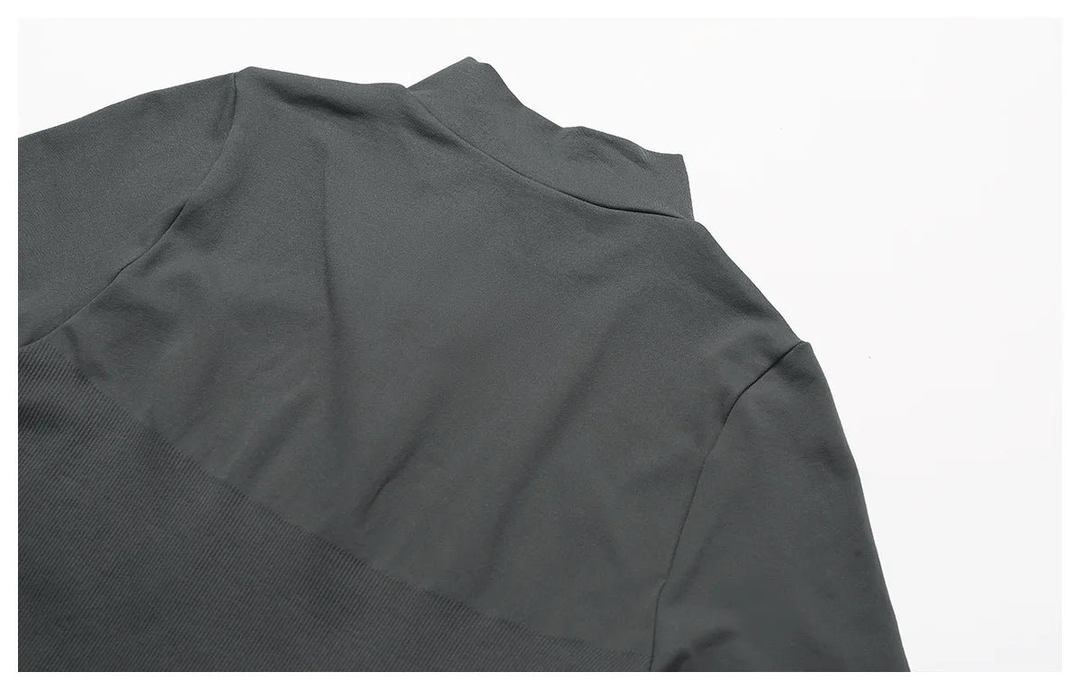 🔥 Women’s Zipper Crop Jacket – Long Sleeve Yoga Sports Top