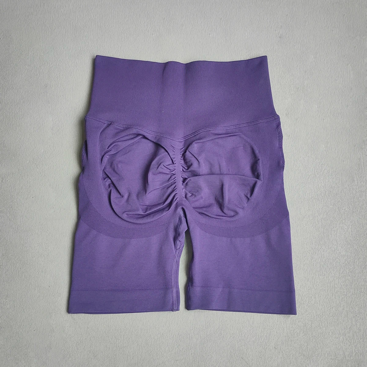 🩳 Seamless Yoga Shorts for Women – High Waist Push-Up Fit