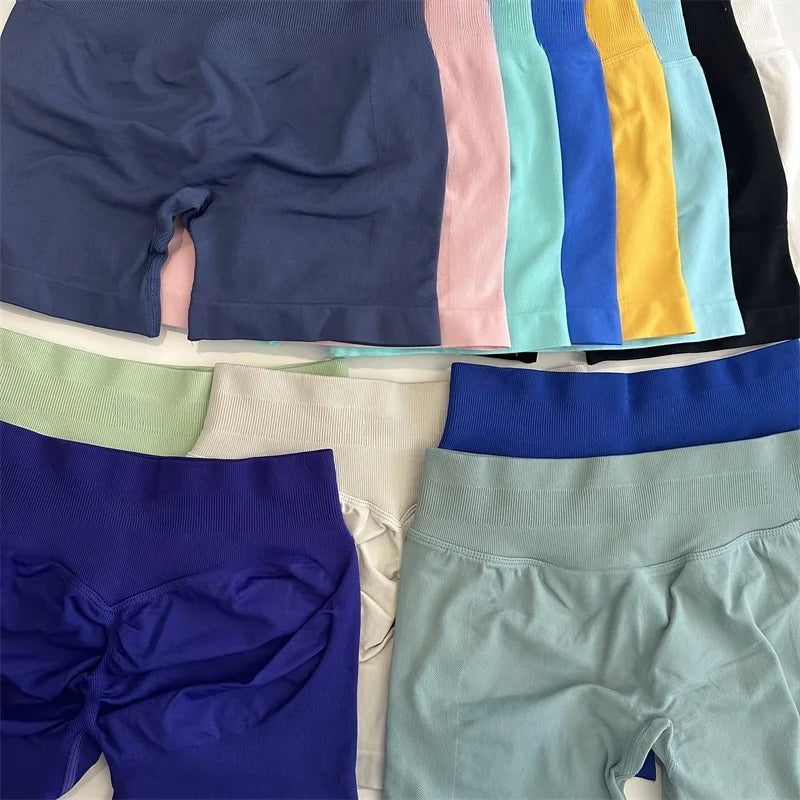 Low-Rise Seamless Scrunch Yoga Shorts – Ribbed Booty Lift Gym Workout Wear