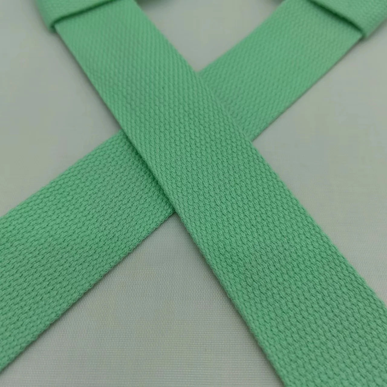 Wrist Wraps (Pair) – Sweatproof Gym Lifting Straps for CrossFit