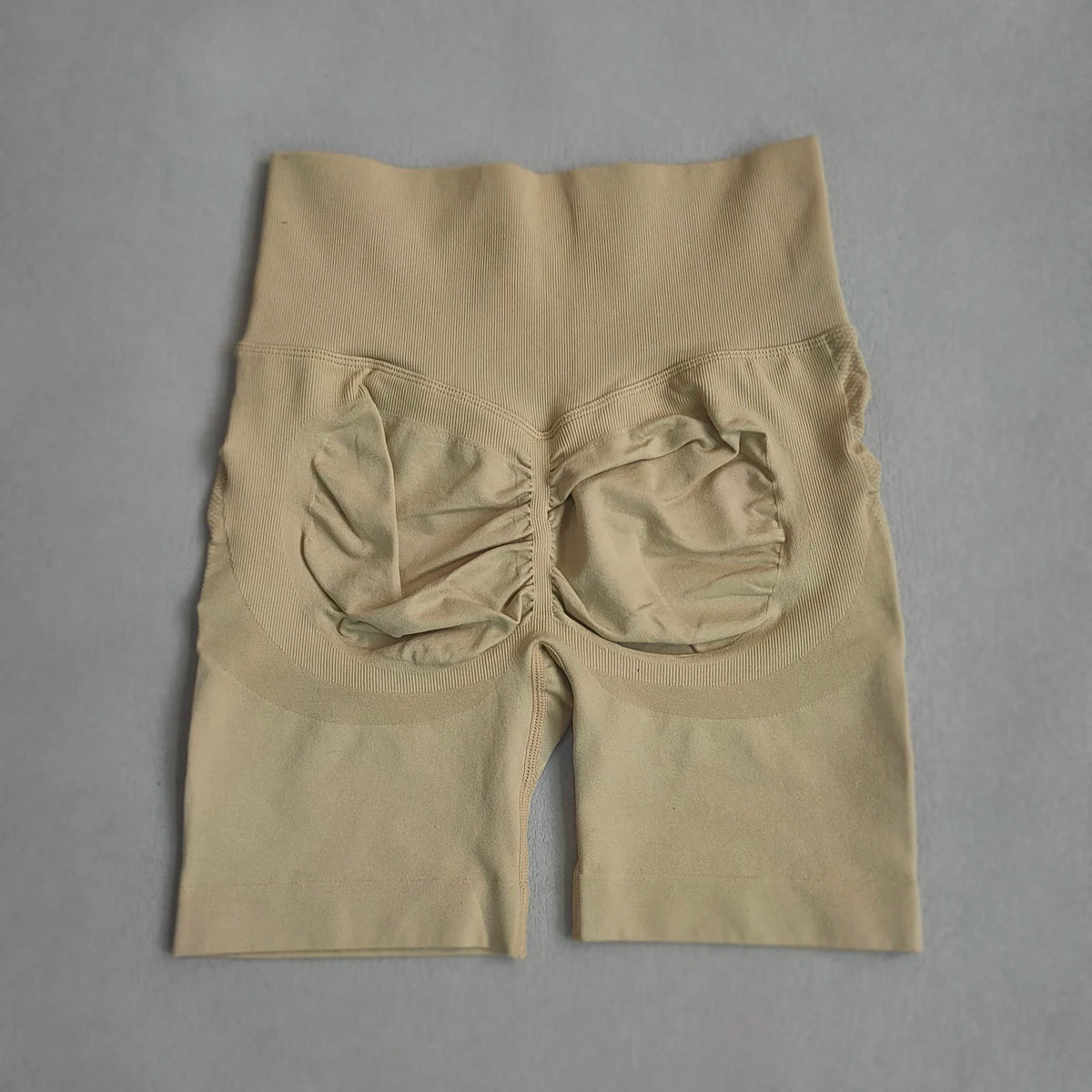 🩳 Seamless Yoga Shorts for Women – High Waist Push-Up Fit
