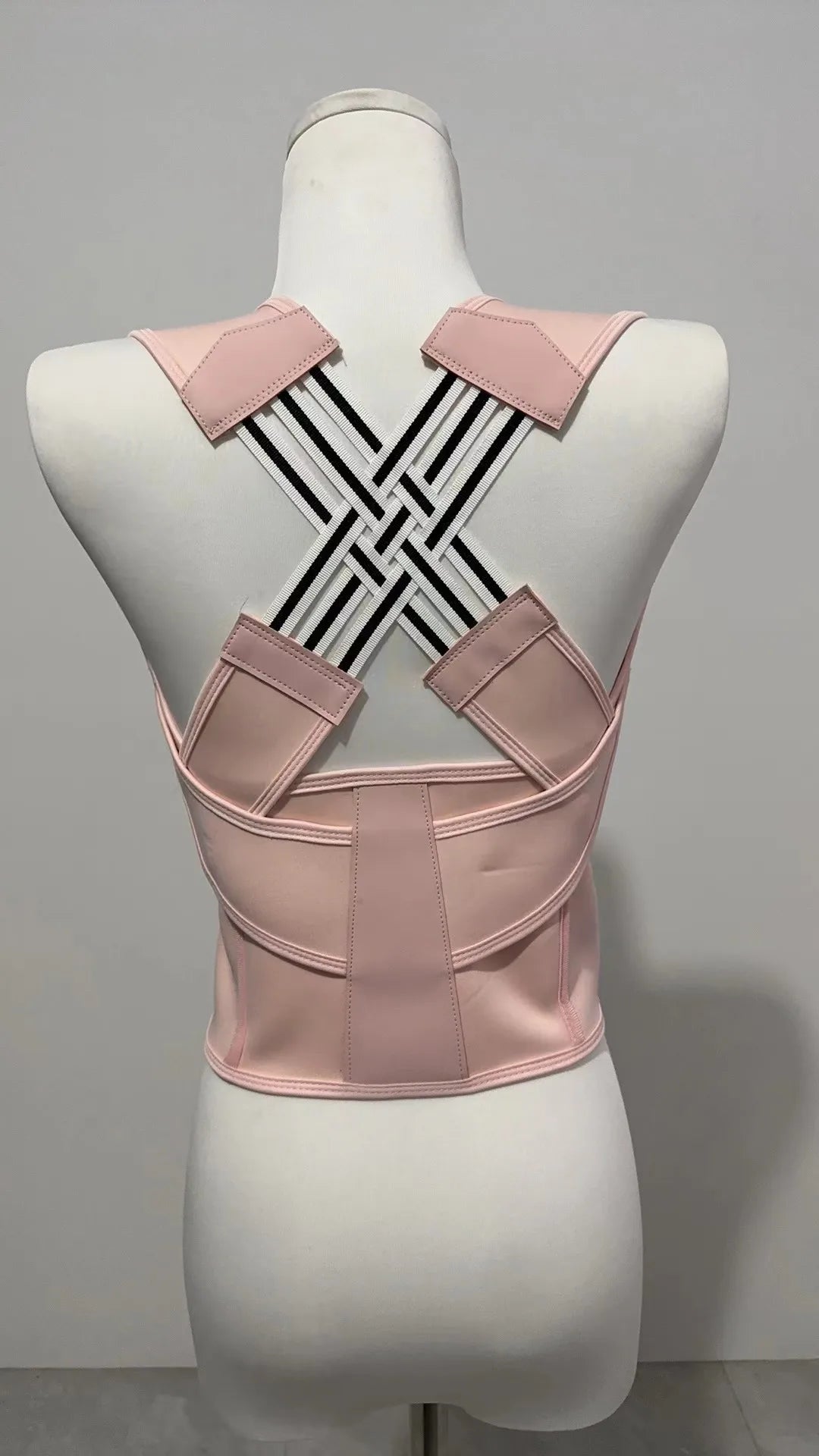 Magnetic Therapy Posture Corrector – Adjustable Shoulder & Spine Support Brace