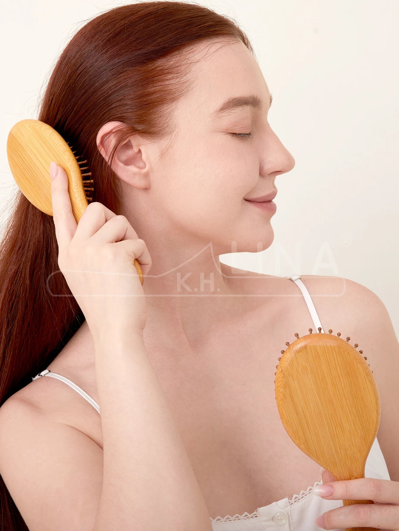 Natural Bamboo Hair Brush – Wooden Anti-Static Detangler & Scalp Massage Comb