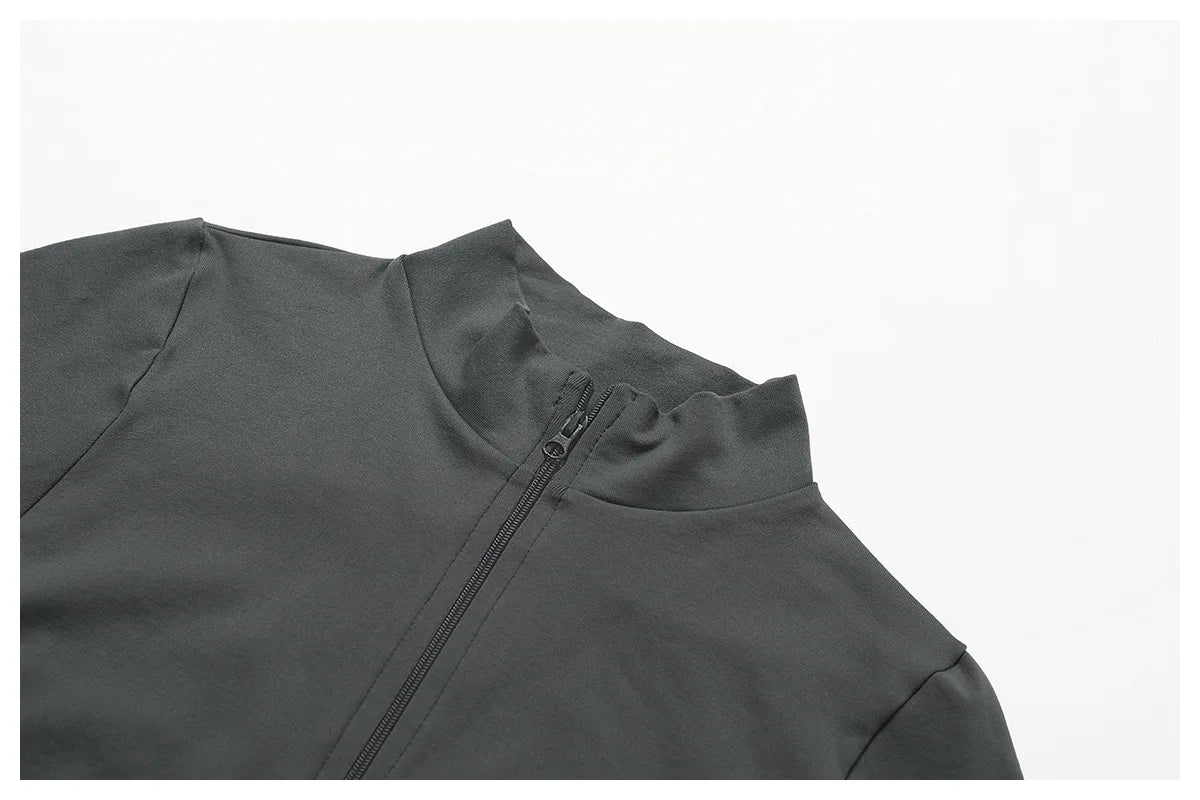🔥 Women’s Zipper Crop Jacket – Long Sleeve Yoga Sports Top