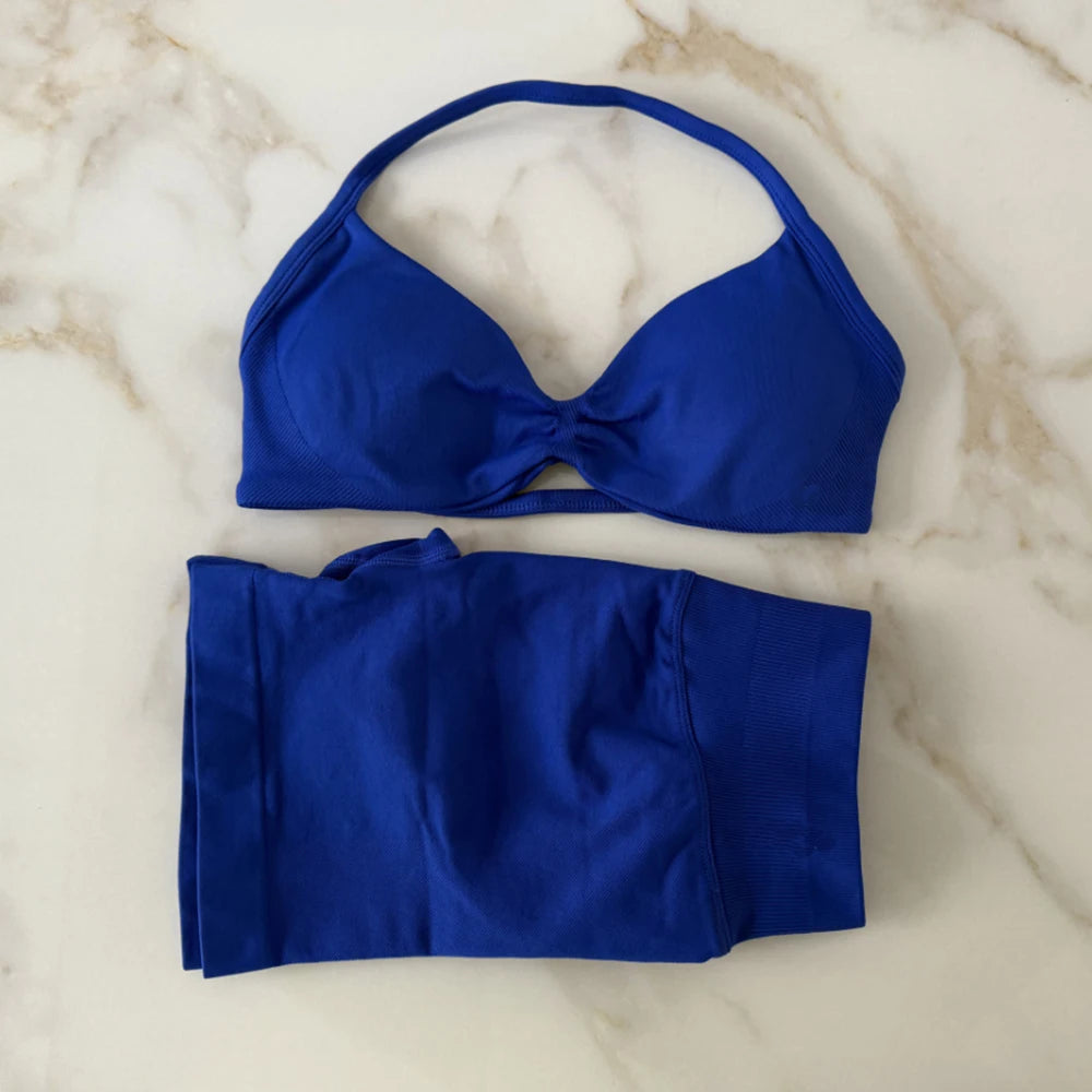 💕 2 Piece Women’s Yoga Set – Strappy Bra & Scrunch Shorts
