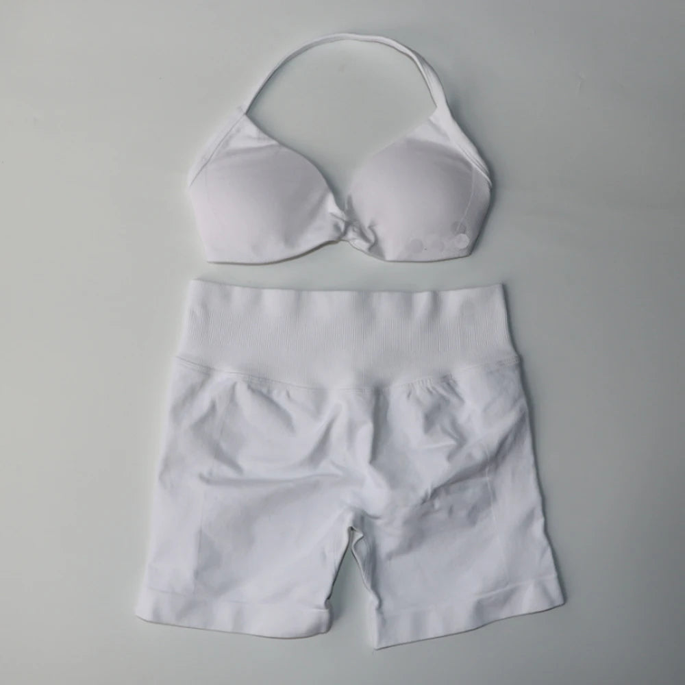 💕 2 Piece Women’s Yoga Set – Strappy Bra & Scrunch Shorts