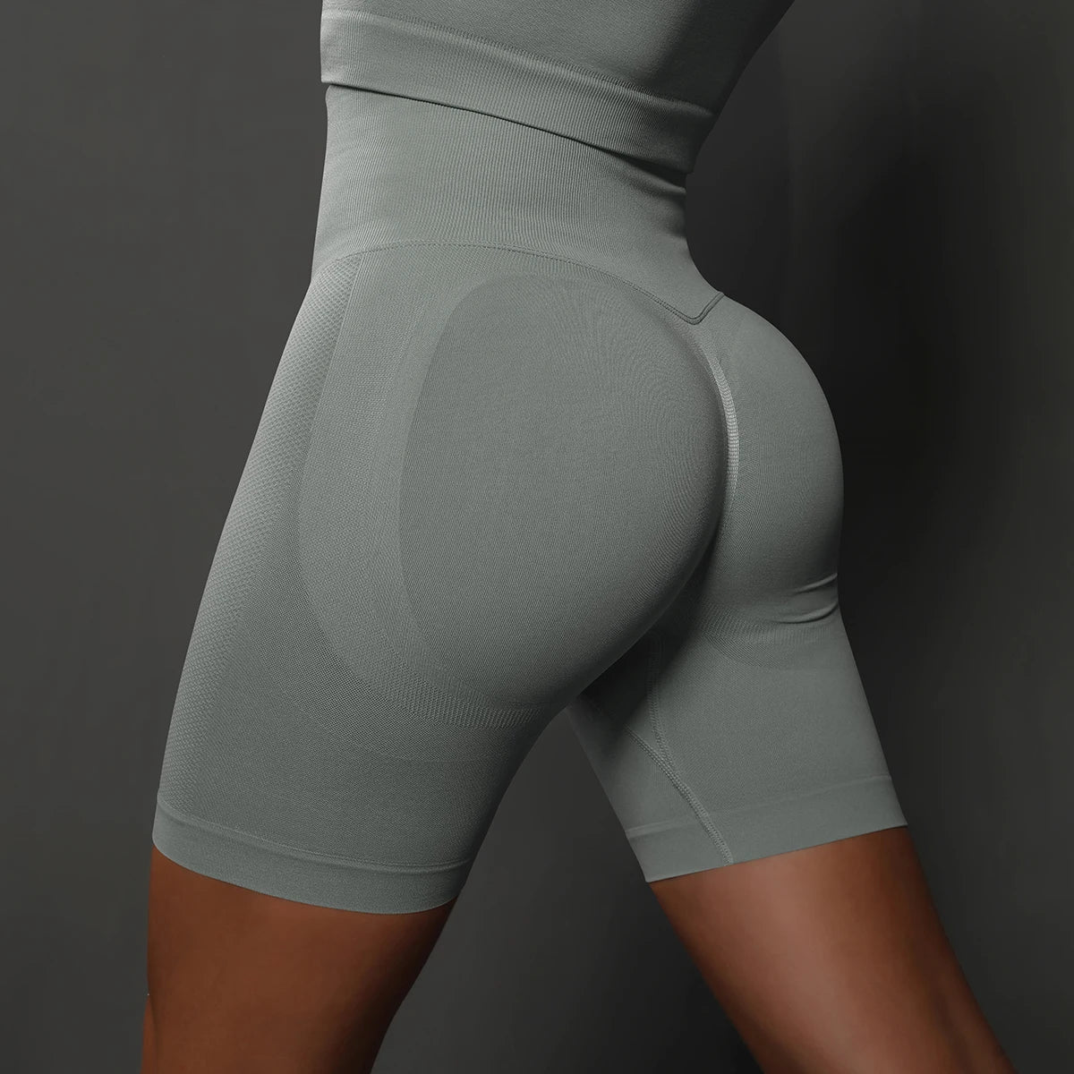 🩳 Seamless Yoga Shorts for Women – High Waist Push-Up Fit