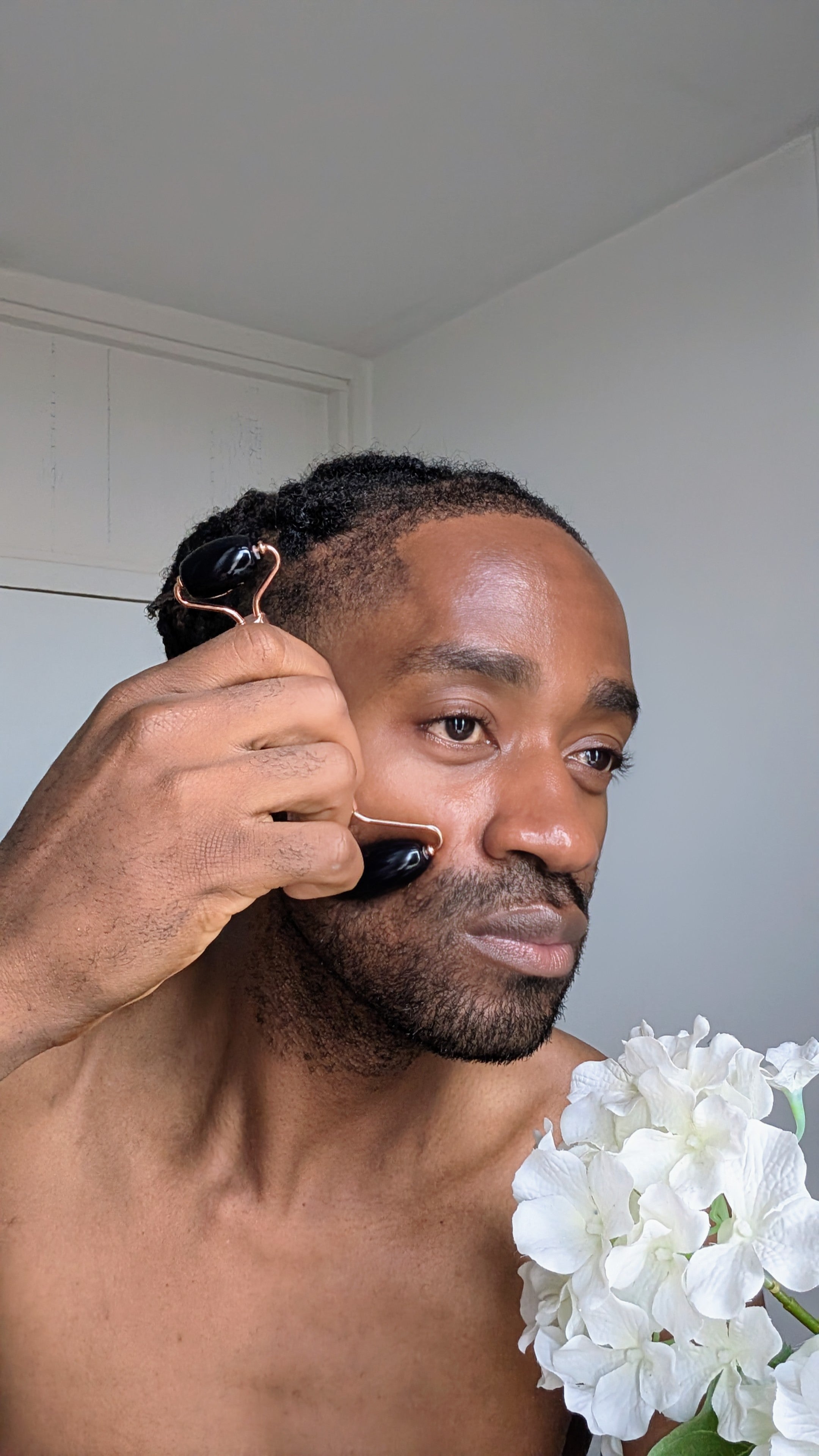 stayvm.com 2pcs-face-massager-roller #vmthemodel #stayvm